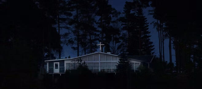Solgläntan Solgläntan i Berghem med utsikt över Skärstad och Landsjön – en mötesplats byggd 1946–1951, ombyggd 2014. Gemenskap överbryggar gränser, mötet med Jesus förändrar liv. Verksamhet varje lördag maj–augusti med fika, samt UV-scouts.